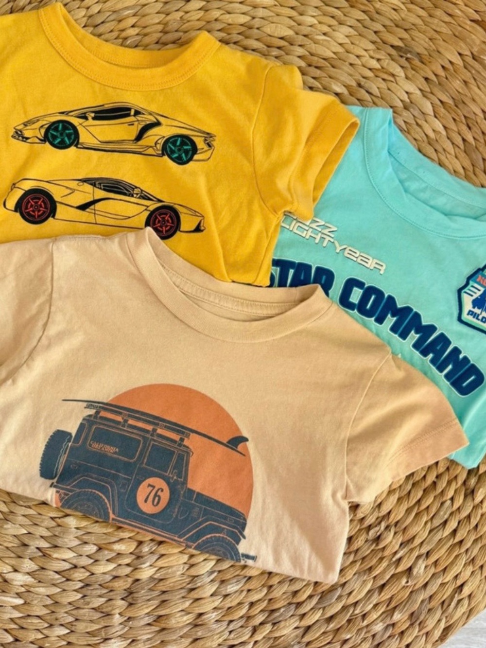Chaser Kids Boys Graphic Tees Sz 2